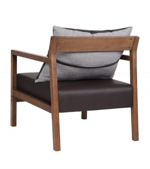 Butaca de diseño ESBEN, de madera de haya y polipiel