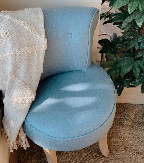 Butaca Nantes, descalzadora, galán de noche Butaca Nantes, descalzadora, galán de noche